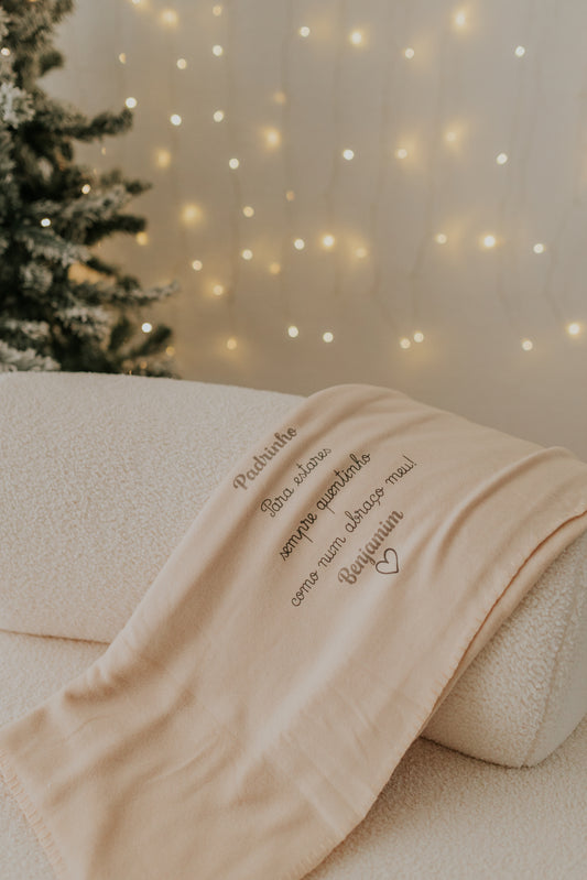 Personalized Blanket – A Hug Full of Love!