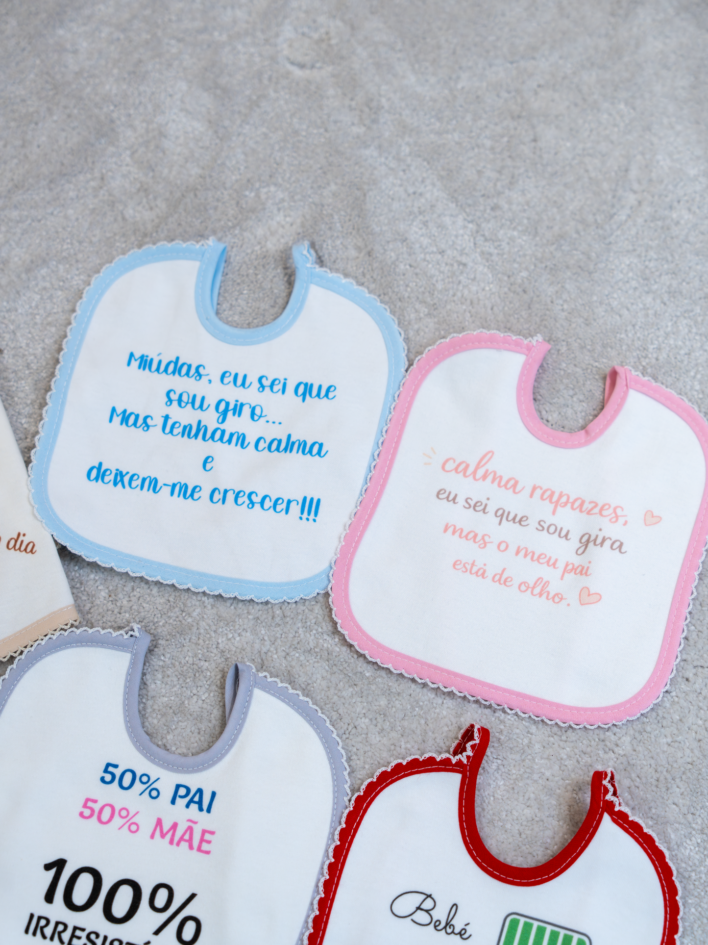 PROMOÇÃO - 5 Babetes Oferta 1 Fralda